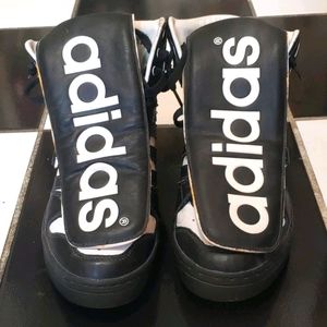 Adidas Originals Sneakers